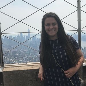 Meet your Posher, Caroline